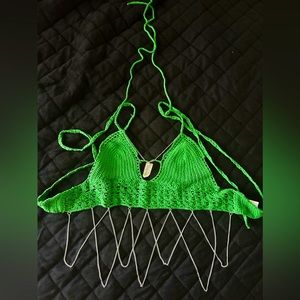 NWOT Earthbound Trading Co. crochet green top w/ genuine quartz crystal